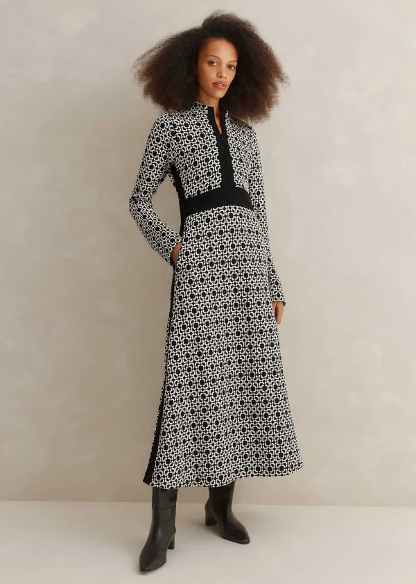 Hot ME+EM Graphic Jacquard Ponte Maxi Dress Black/White