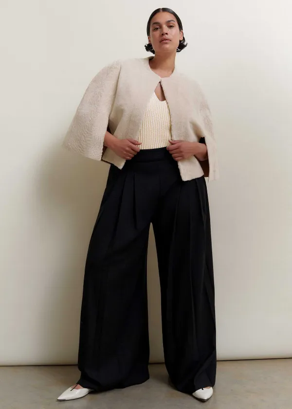 Best ME+EM Luxe Shearling Cape Neutral