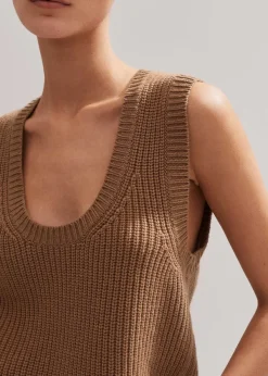 ME+EM Merino Cashmere Ribbed Scoop Neck Vest Camel