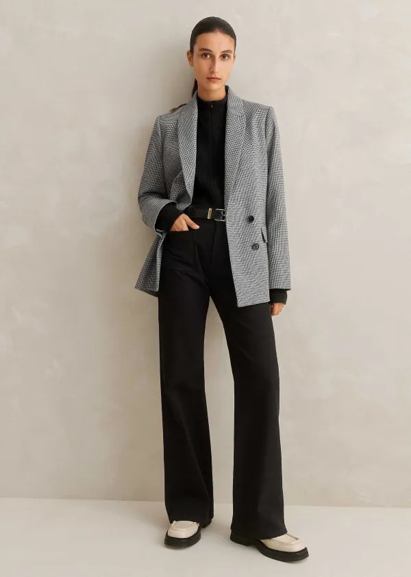 Best ME+EM Patch Pocket Subtle Flare Jean Black
