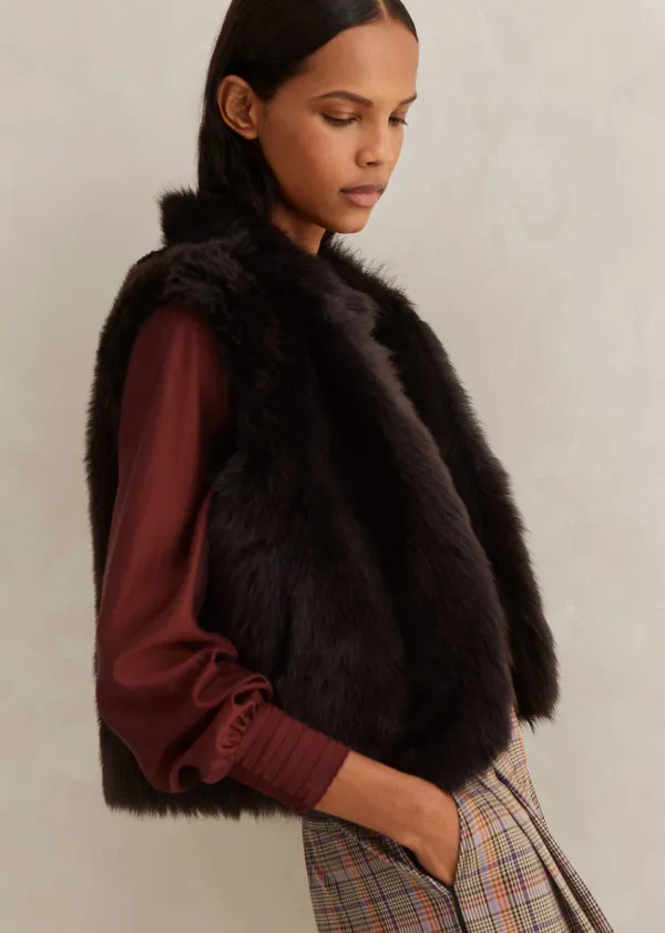 Best ME+EM Toscana Shearling Reversible Cropped Gilet Bitter Chocolate