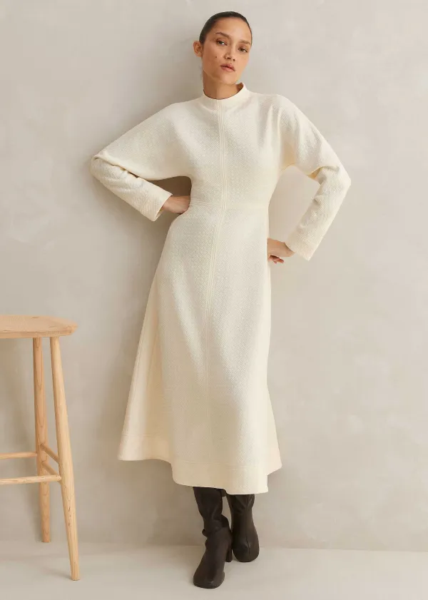 Best ME+EM Travel Tailoring Batwing Sleeve Midi Dress Cream