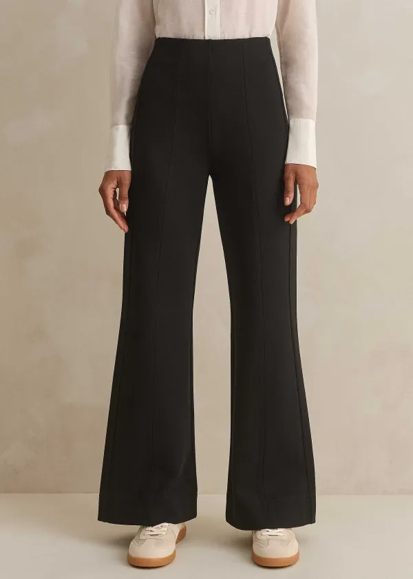 New ME+EM Travel Tailoring Kick Flare Short Trouser Black