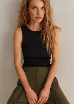 New ME+EM Ultimate Crew Neck Vest Black