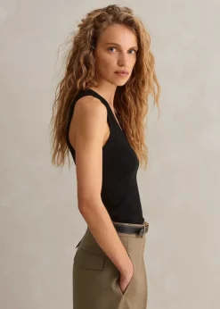 Hot ME+EM Ultimate V-Neck Vest Black